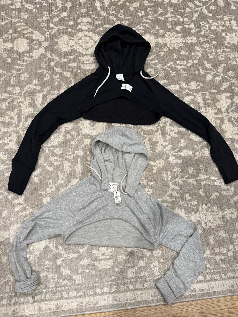AE NWT Cropped Hoodie/shrug - Black / Gray